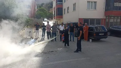 Sürücü kursunda yangın eğitimi