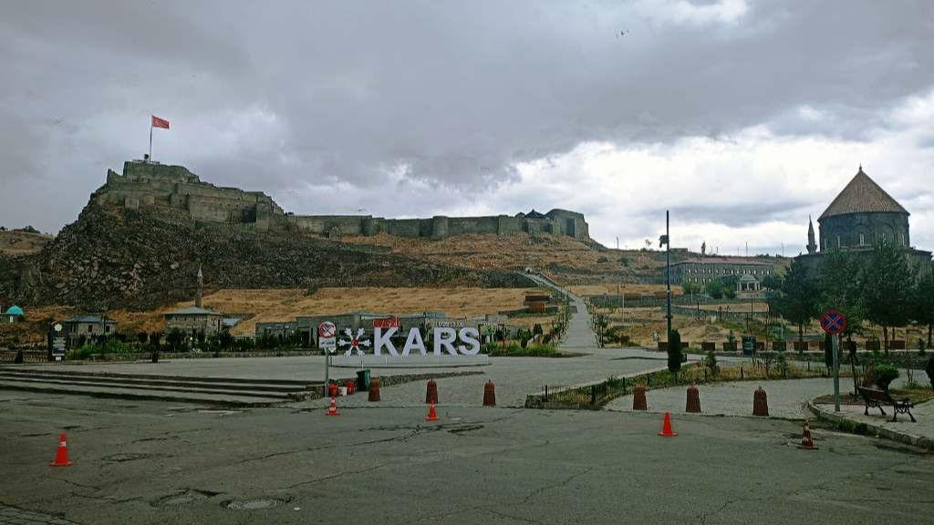 Kars için sağanak yağış uyarısı!