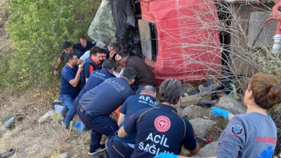 Yangına giden itfaiye aracı şarampole yuvarlandı