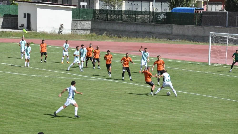 Kars 36 Spor hazırlık maçını kaybetti