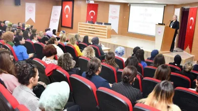 Gönül elçileri ile koruyucu aile farkındalık toplantısı