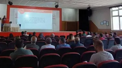 Kağızman'da öğretmenler bilgilendirildi