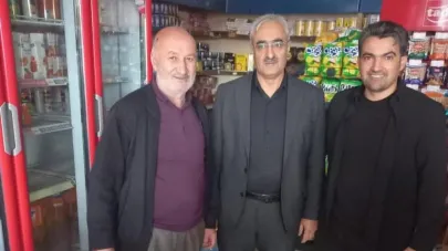 Hamur müftüsü Çelebi esnafı ziyaret etti
