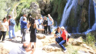 Öğrencilerin ilk adresi Girlevik Şelalesi oldu