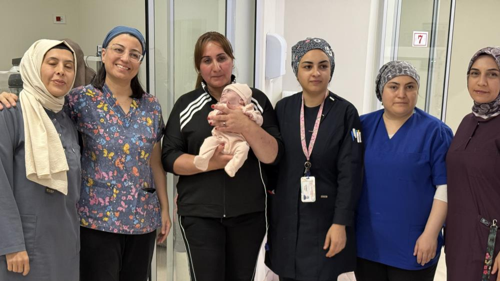 180 gün sonra anne kucağıyla tanıştı
