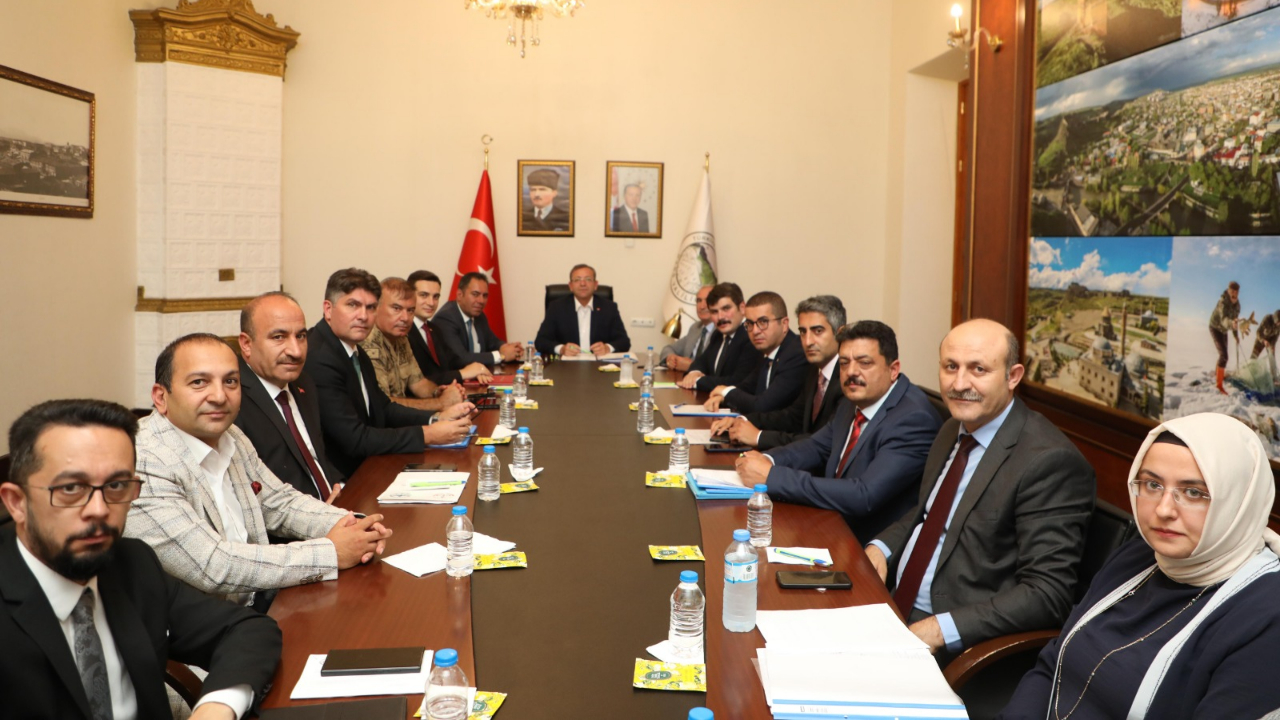 Üniversite güvenlik tedbirleri toplantısı yapıldı