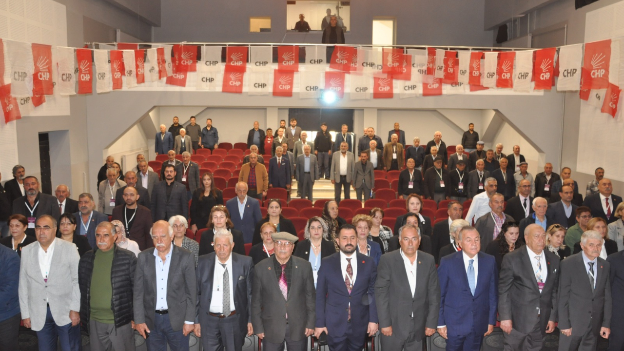 CHP’de Merkez İlçe Kongresi heyecanı yaşanıyor
