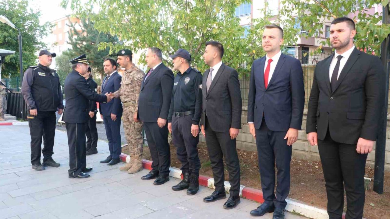 Ardahan Emniyet Müdürü Tüzün, görevine başladı