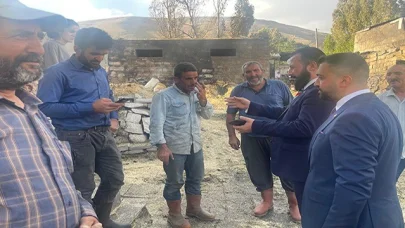 Çat, Kırmızıtaş köyünde incelemelerde bulundu