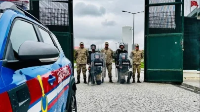 Jandarma ekipleri Erzurum'da suçlulara göz açtırmıyor