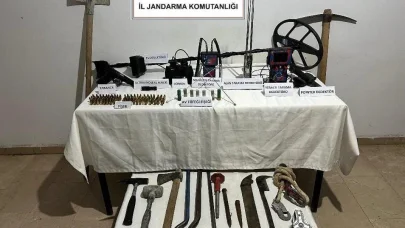 Kaçak kazı yapan 5 şahıs yakalandı