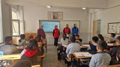 "Merkezim Her Yerde" projesi Hamur’da öğrencilerle buluştu