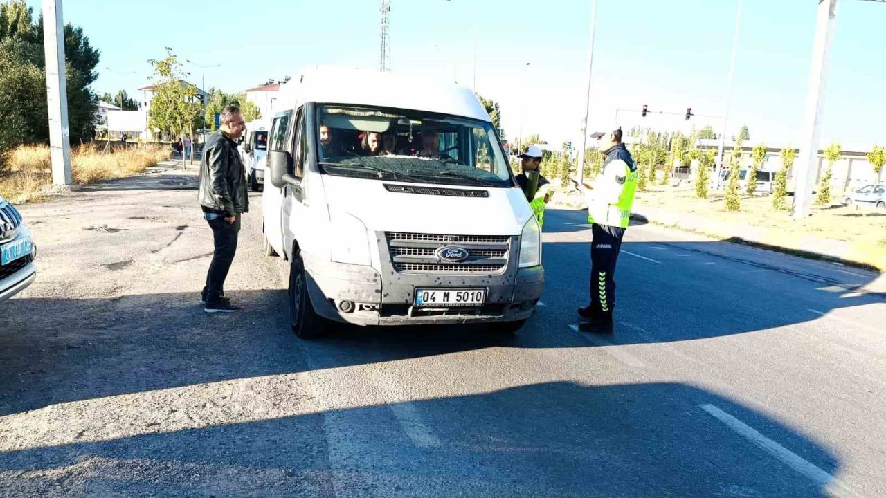 Taşımalı eğitim servisleri denetlendi