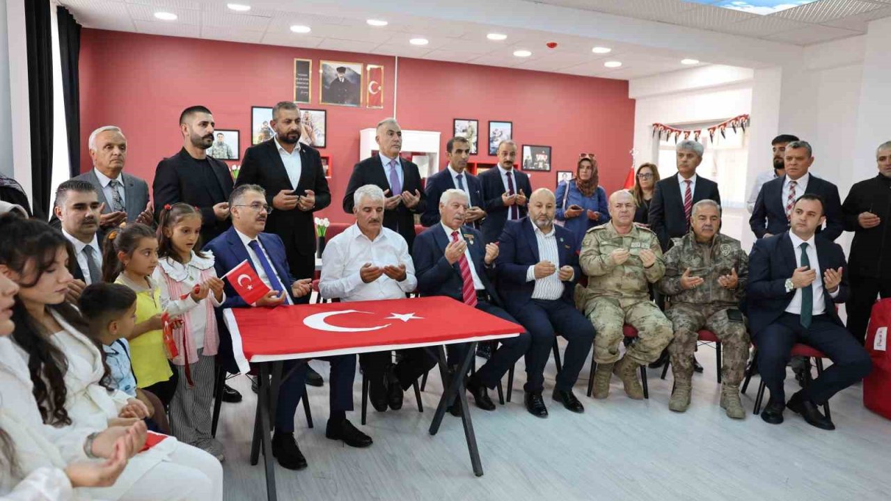 Pençe-Kilit Şehidi Vedat Zorba’nın hatırası kütüphanede ölümsüzleşti