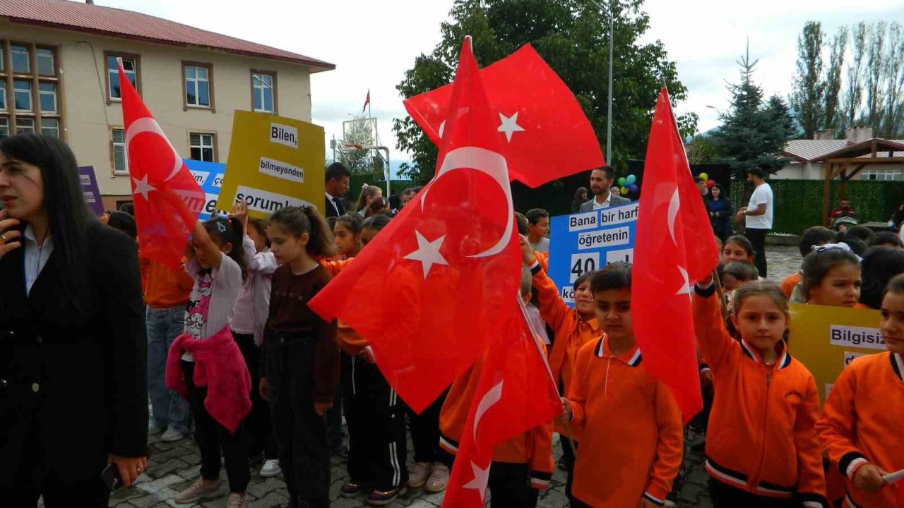 Eğitim öğretim yılı coşkuyla başladı