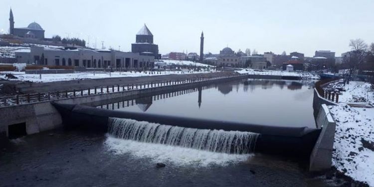 Şişme savak Kars’ın yeni simgesi olacak