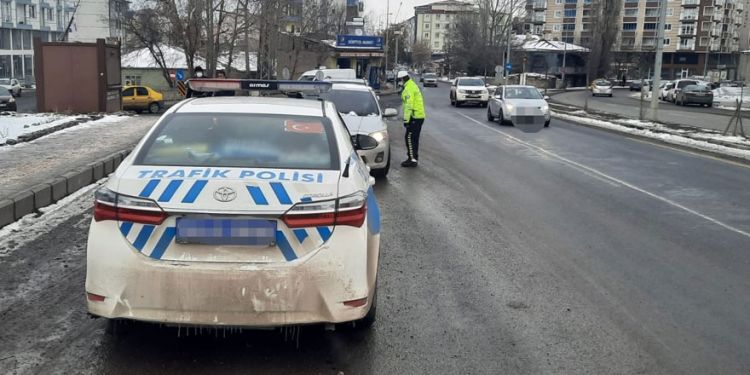 Kars’ta 150 araç denetlendi