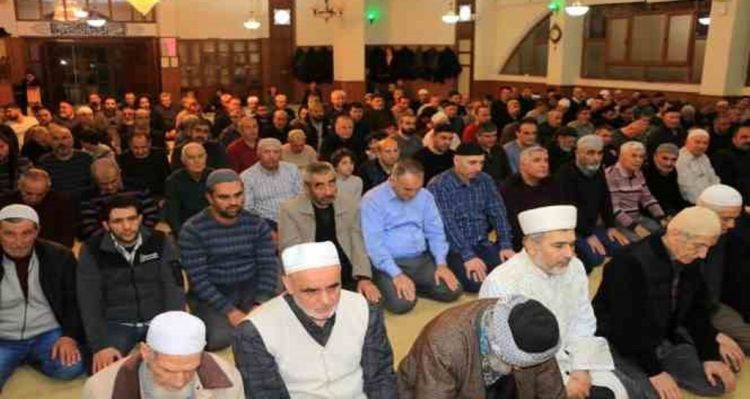 Osmanlı'dan miras “Enderun usulü teravih namazı” kılındı