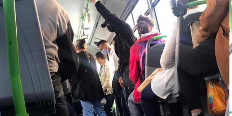 Ayakta yolcu taşıyan dolmuşlara ceza
