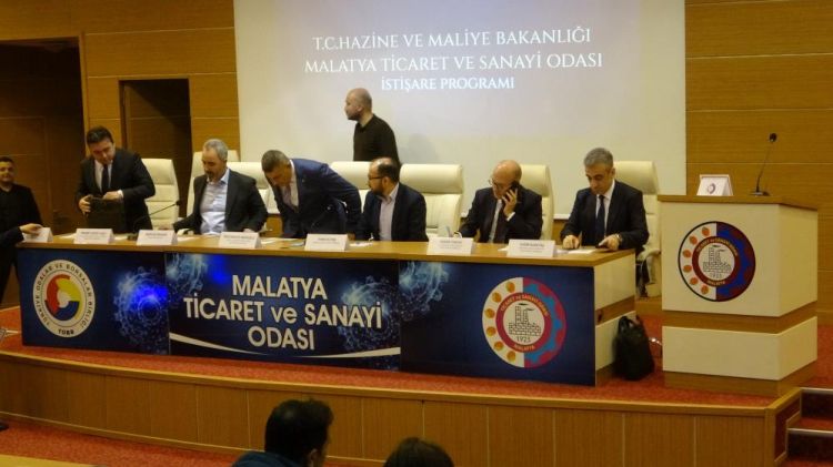 Bakan Yardımcısı Elitaş, Malatya’da istişare toplantısına katıldı