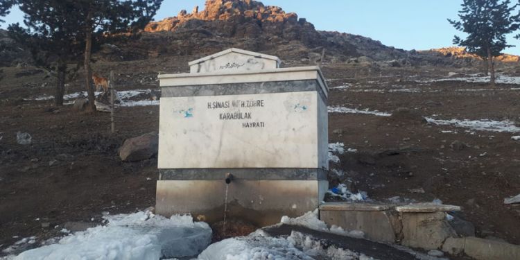 Kars’ta içme suyu ihtiyacı çeşmelerden karşılanıyor