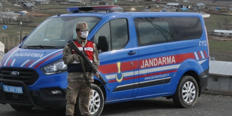 Kars’ta bir köy karantinaya alındı, iki köyde karantina bitti