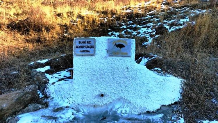 Topal leylek çeşmesi vatandaşların su ihtiyacını karşılıyor