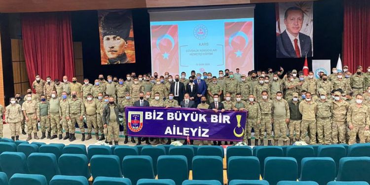 Karslı güvenlik korucularının eğitimi tamamlandı