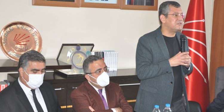 Özgür Özel Kars’ta çarpıcı açıklamalarda bulundu