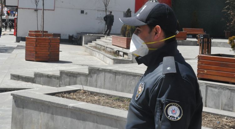 Dikkat! 3 günlük kısıtlama bugün başlıyor! Güncel belgesi olmayanlar yandı!