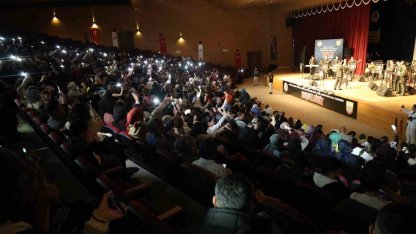 Ağrı’da 90’lar rüzgârı esti