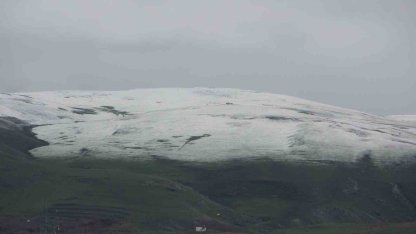 Ardahan’da dağlar beyaza büründü