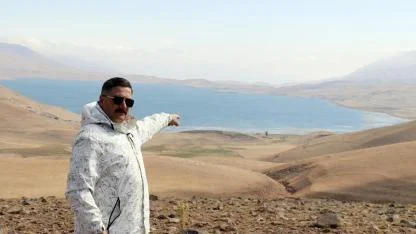 Balık Gölü küçülüyor