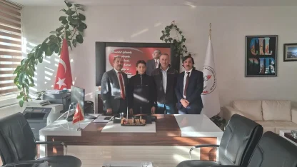 Çıldır'da başarılı öğrenciler ödüllendirildi
