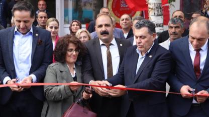 CHP Çıldır ilçe binası açıldı