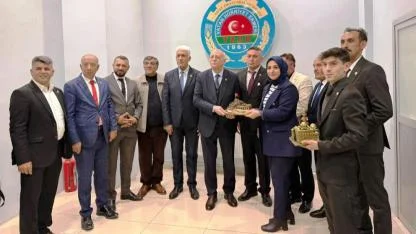 Başkan Müçük, Genel Başkan Bayraktar'a eşlik etti