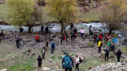 Cumhuriyet'in 102. yılı 102 kişilik katılımla doğada kutlandı