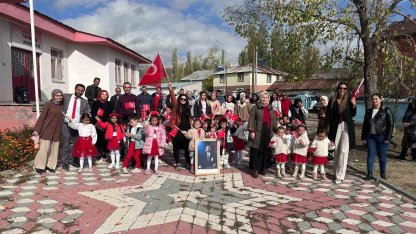 Minikler 29 Ekim’i coşkuyla kutladı