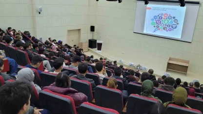 "Gençlik Güvenli Geleceğe "projesi kapsamında seminer düzenlendi