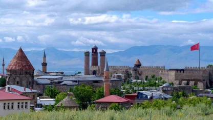 Erzurum’un yükselişini başlatan emir