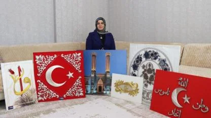 Geleneksel sanatları modern dokunuşlarla harmanladı
