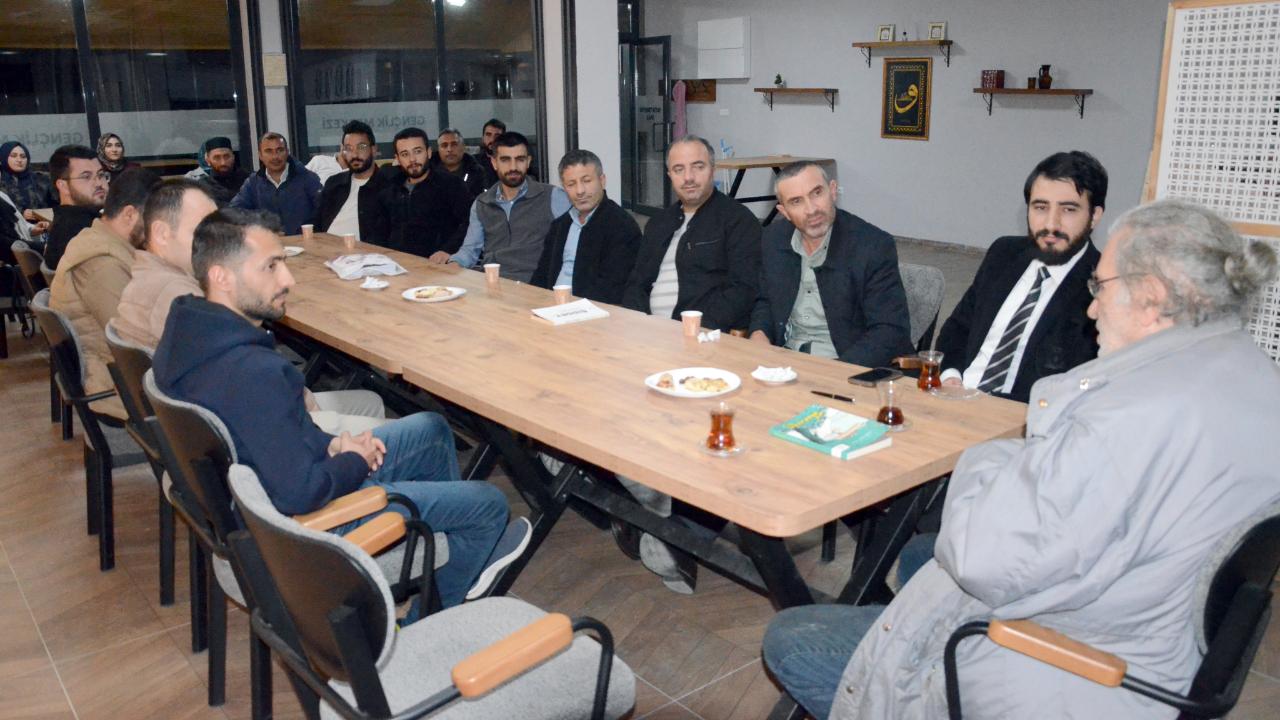 &quot;Geçmişten Günümüze Sarıkamış Tarihi&quot; söyleşi düzenlendi