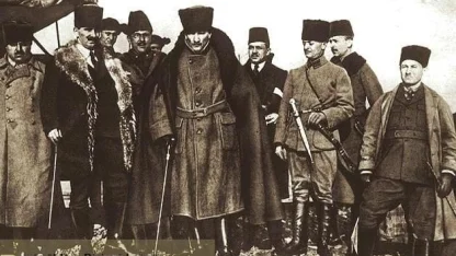 Genelkurmay belgeleri ortaya koydu: Erzurum’un kahraman komutanları gün yüzünde