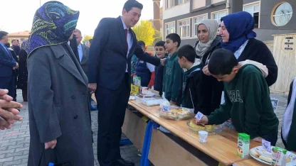Gazze yararına yardım kampanyası yoğun ilgi gördü