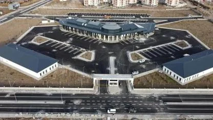 Kars Şehirlerarası Otobüs Terminalinin yazıhaneleri ihale dildi