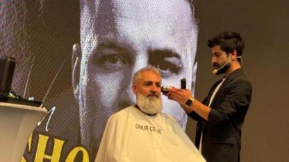 Sarıkamışlı kuaför Onur Çelik'in başarısı