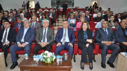 Kars’ta ‘Türk Dünyası’nda Azerbaycan Türkçesi ve Edebiyatı Araştırmaları’ sempozyumu