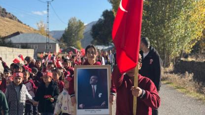 Köy okulları 29 Ekim coşkusuyla doldu