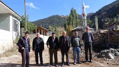 Köylüler yol çilesinin bitmesini istiyor