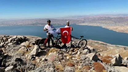 Mastar Dağı’na bisiklet tırmanışı